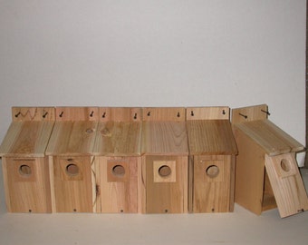 6  CEDAR  BLUEBIRD BIRDHOUSES .. free shipping...