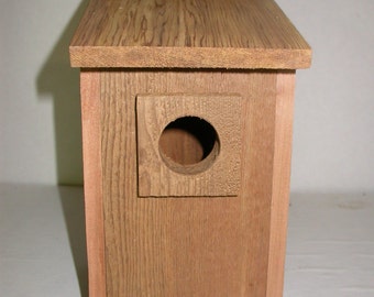 BLUEBIRD BIRDHOUSE