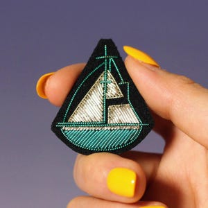 Handmade Embroidered Sailboat Brooch: Cannetille Wire Art Deco Pin