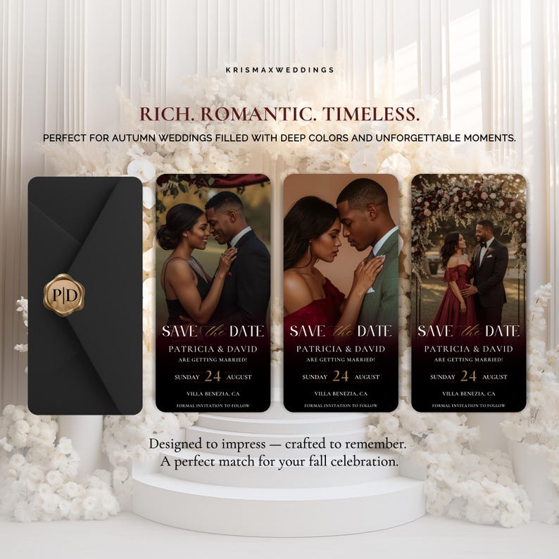 K&ouml;nnte beinhalten: Eine Hochzeitseinladungssuite mit einem schwarzen Umschlag und einem goldenen Siegel sowie drei Save-the-Date-Karten. Die Karten zeigen ein Paar, das Datum und den Ort. Der Text enth&auml;lt "Rich, Romantic, Timeless" und "Save the Date".