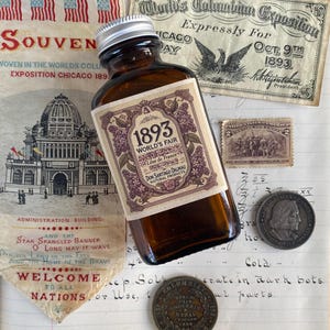 1893 World&#39;s Fair Lilas de France Cologne: Belle Époque Lilac Perfume