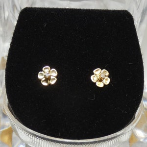 14K Gold Flower Stud Post Earrings, Micro Diamond Chips, Springtime Gold Flower Earrings