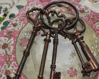 Vintage Ring of Keys, Decoration Keys, Prop Keys, Victorian Style Keys, Oversized Keys Lot #F