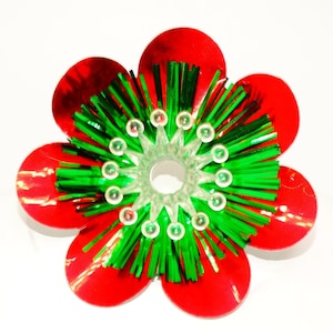 Vintage Mid Century Aluminum & Tinsel Christmas Tree Reflector, Mod Christmas Decoration, Red, Green, Reflector,  Atomic Colors (1)