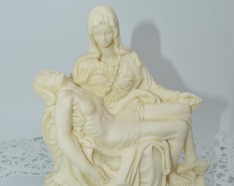 Vintage Mary & Jesus Figure, R. Leoni - La Pieta - Citta del Vaticano, Resin