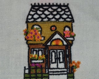 Sweet Victorian House Crewel Needlepoint, Flowers, Brown Stone House,