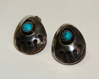 Vintage Sterling & Turquoise Silver Bear Claw Clip Earrings - Southwestern Style Clip On Earrings