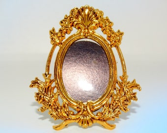 Miniature Christmas Gold Frame Ornament Brooch,  Christmas Ornament, Miniature Picture Frame - Victorian Style Frame, Ornate Miniature
