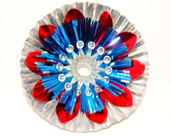 Vintage Mid Century Aluminum & Tinsel Christmas Tree Reflector, Mod Christmas Decoration, Patriotic Red, Silver, Blue Atomic Color (1)