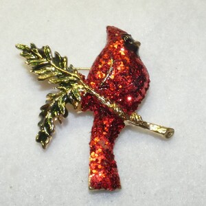 Vintage RED Bird Christmas Brooch, Gold Tone - Red Glittered Christmas Cardinal Brooch