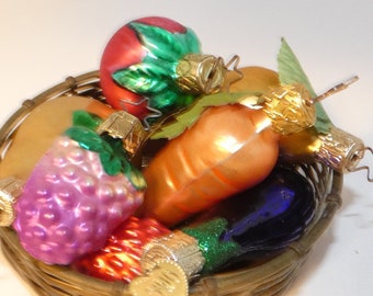 Vintage Glass Fruit Christmas Ornaments, Grape, Eggplant, Carrot, Pears, Pickle Ornaments  - Holiday Christmas Tree Décor (8)