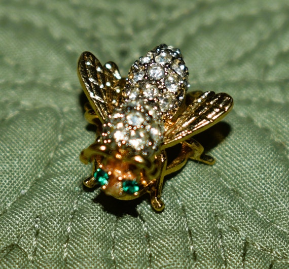 Vintage Gold Bumble Bee Pin, Rhinestone Bumble Bee