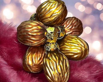 Vintage Glittered Walnut Christmas Ornaments - Set of 7 - Miniature Tree Decor - Lot #39B