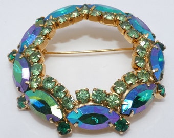 Vintage Juliana Aurora Borealis Emerald Green & Blue Rhinestones Circle/Wreath Brooch, Gold Tone, 1960 - Beautiful!