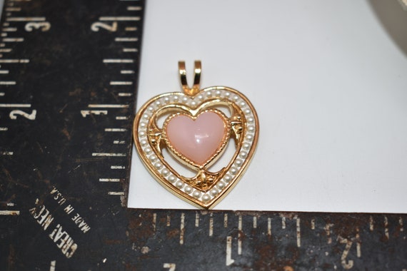 Gold Tone Pearl Pink Heart Pendant, Shabby Chic G… - image 3