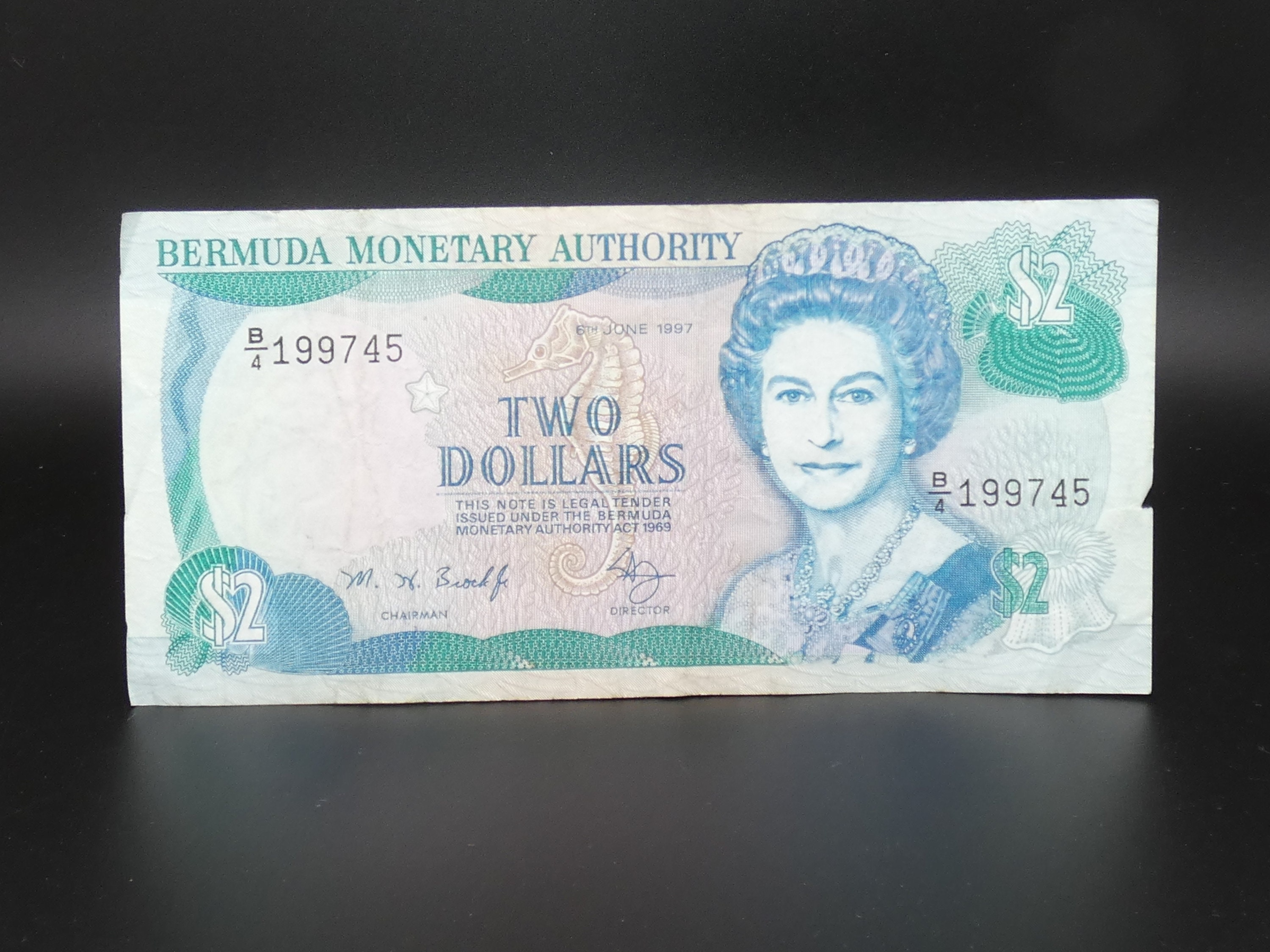1997 Bermuda 2 Dollars, 1997, Queen Elizabeth II, Royal Naval Dockyard  Clock Towers, B/4 199745 Lot 28 