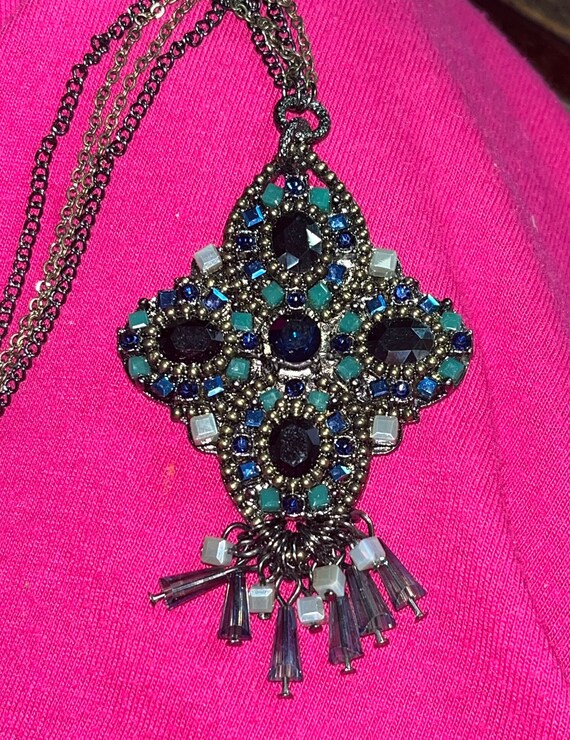 Antique Style Victorian Pendant Necklace, Charmin… - image 4