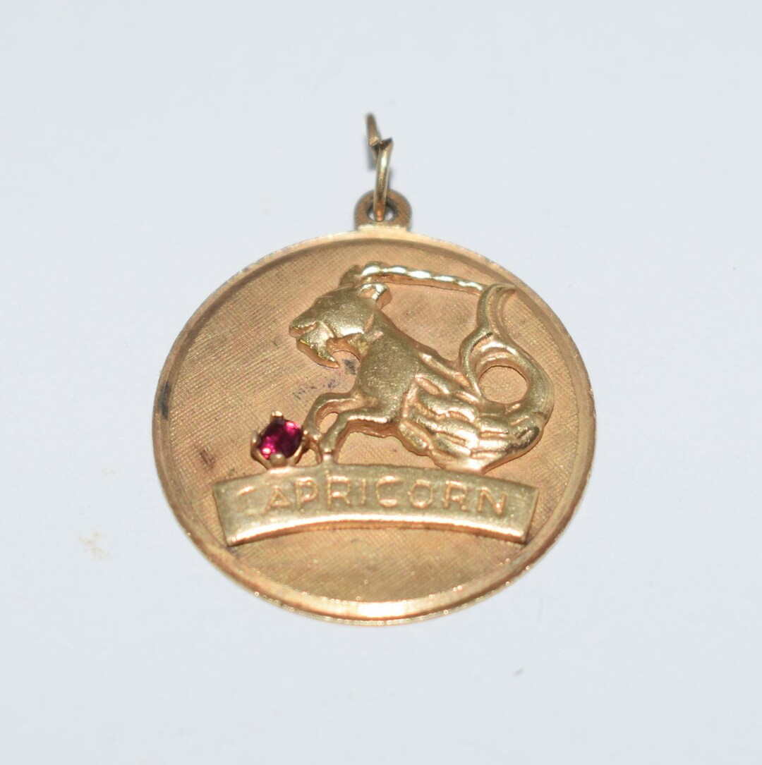 Vintage 14K Gold Zodiac Charm Bracelet Charm, Capricorn, Celestial Gold