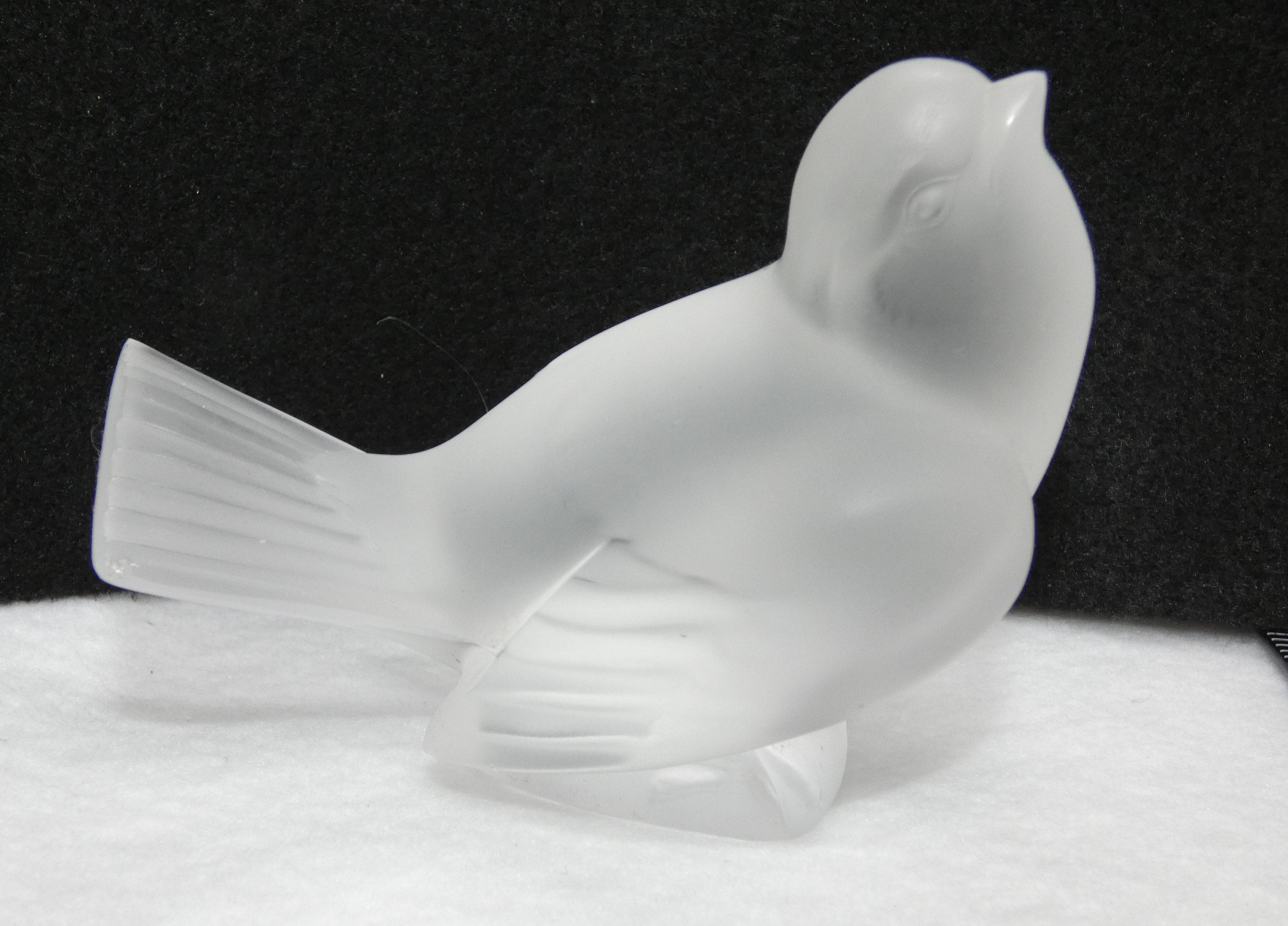 frosted art glass sparrow,signed,head up made in France Lalique frosted art glass sparrow,signed,head up made in France Lalique