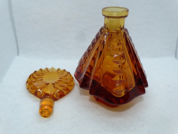 Gorgeous Amber Colored Cut Glass Perfume Bottle, … - image 4