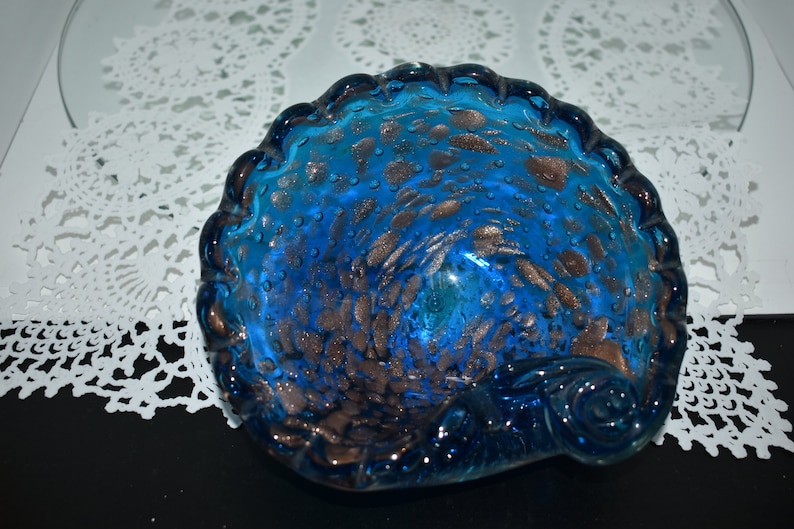 Murano Italian Bullicante Scalloped Edge Shell Shaped Teal Blue Art Glass with Copper Aventurine, Beautiful, Soap Dish, Ashtray, Cigar Bowl image 4
