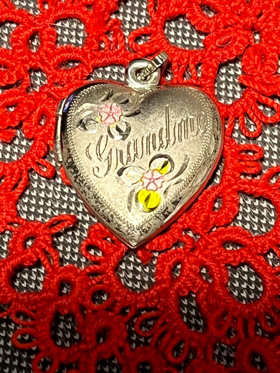 Sterling Silver  Grandma Heart Locket, Photograph 