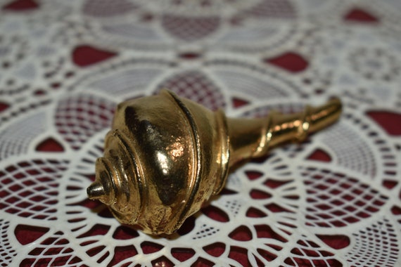 CORO Gold Seashell Brooch, Nautical Statement Jew… - image 1