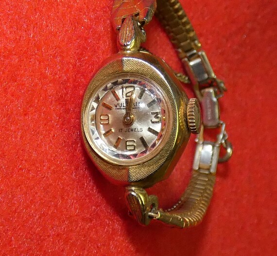 Vintage Dainty 1960 s Vulcain 17 Jewels Mechanical 10K Gold Filled Ladies Watch Etsy Australia