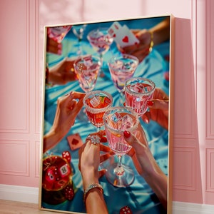 Trendy kunst aan de muur, Poker Night Decor, Digitale Download, Cocktail Wall Art, Cheers Print Vrienden Handen Alcohol Cocktail Wall Art Retro Drink