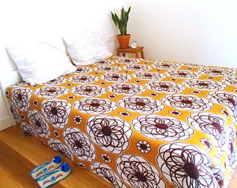 XL (bedspread size) stunning piece of vintage fabric / atomic design / 250cmx250cm