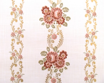 Vintage Floral Wallpaper: Red Flowers, Golden Ornament - Made in Germany