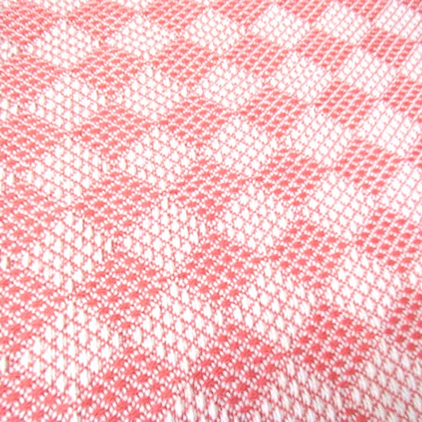 XL (bedspread size) stunning piece of vintage fabric / lovely pink / 250cmx250cm