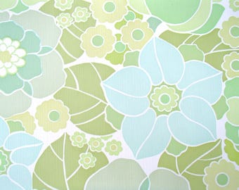 full roll vintage wallpaper / green flower power / 1970s West-Germany