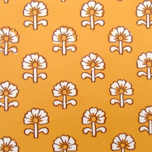 rotolo completo di carta da parati vintage originale in giallo ocra