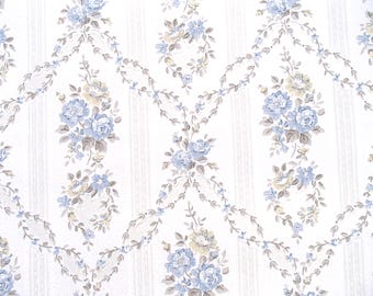 Vintage Floral Wallpaper Full Roll: Sweet Blue Flower Design