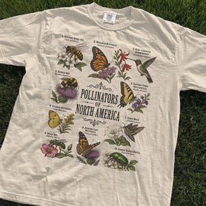 Camiseta de polinizadores de Norteamérica / Camiseta de guía de campo / Comfort Colors 1717 Regalo de naturaleza