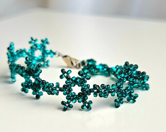 Seed beads bracelet snowflakes minimal micro mini glass beads handmade unique turquoise green for her woman minimalist boho hippie style