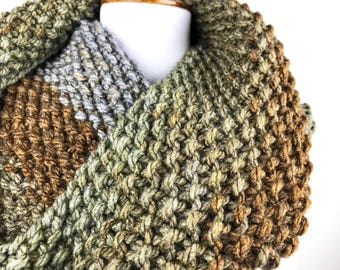 Bulky Cowl, Colorful Cowl, Chunky Cowl, Warm Cowl in shades of Tan, Camel, Grey, Textured Cowl Scarf, Winter Cowl, Colorful Scarf