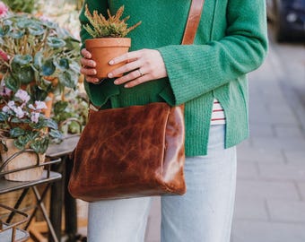 Minimalist Brown Leather Crossbody Bag,  Women's Everyday Shoulder Purse