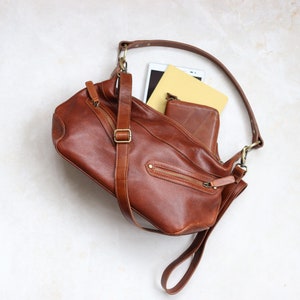 Leather Shoulder Bag, Leather Crossbody Dumpling Bag, Leather Crescent Half Moon Purse Bag image 3