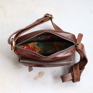 Leather Crossbody Bag, Leather Camera Bag, Small Leather Purse, Shoulder Bag, Leather Handbag, Distressed Brown image 4