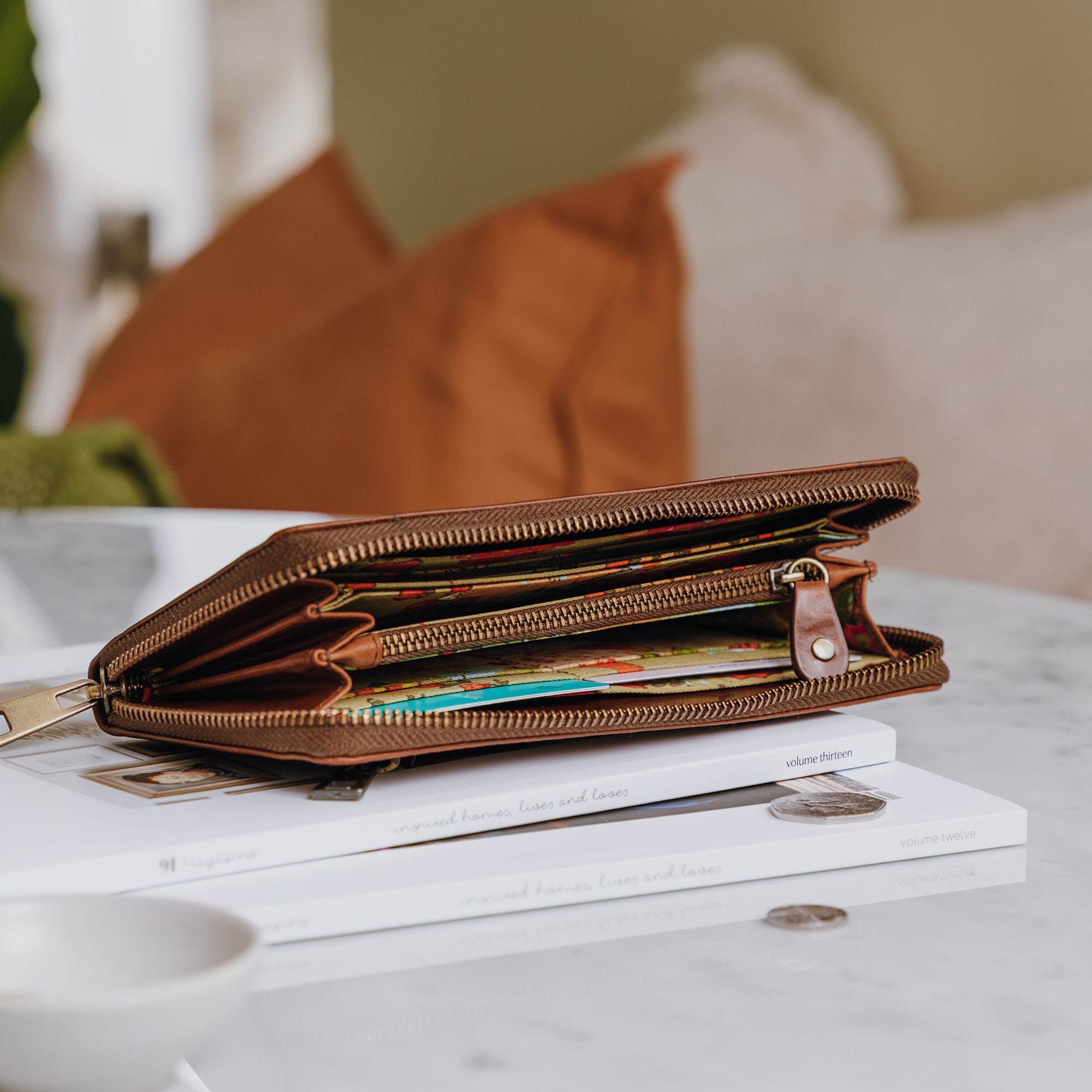 The Essential Zip Wallet in Leather