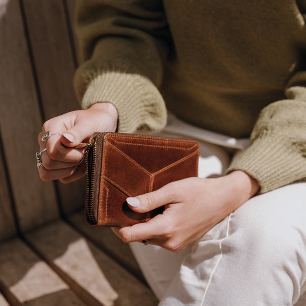 Brown Leather Wallet,  Leather Zip Around Wallet with Credit Card Slots, Womens Wallets