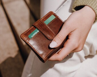 Women's Leather Card Wallet, Leather Credit Card Holder, Ladies Leather Purse, Distressed Brown