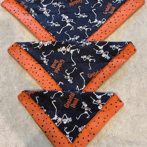 Dog Bandana / Grateful Dead / Skeletons / Large, Medium and Small