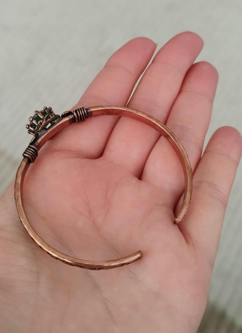 Zultanite Copper Cuff Bracelet, Genuine Zultanite Gemstone, Handmade Pure Copper Adjustable Bangle Gift image 5
