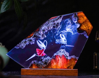Silk.song Hornet Resin Lamp Ho.llow Knight Epoxy Lamp, Handmade Night Light, Hornet Hollow Knight Lamp, Gamer Desk Decor, Christmas Gift