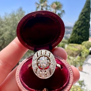 Anillo Art Déco Antiguo en Oro de 18 quilates y Platino con Diamantes Talla Rosa