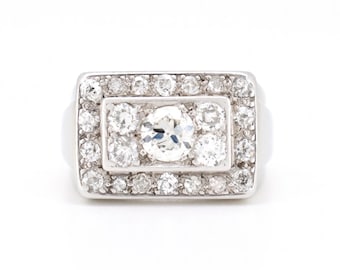 Art Deco Signet Ring in Gold, Platinum, and Diamonds, 1.2 Carats, French, Circa 1930