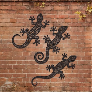 Lizard Metal Wall Decor, Gecko Wall Art Sign, Tropical Reptile Wall Hanging, Modern Home Wall Decor, Indoor Outdoor House Art